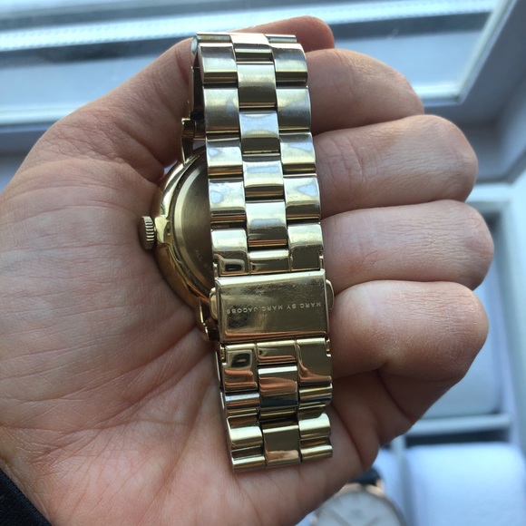 Marc by Marc Jacobs Women's Baker Gold Steel Watch - Picture 3 of 3